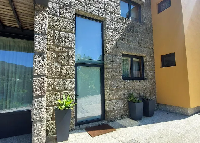 Casa Do Penedo - Quinta De Fundevilla