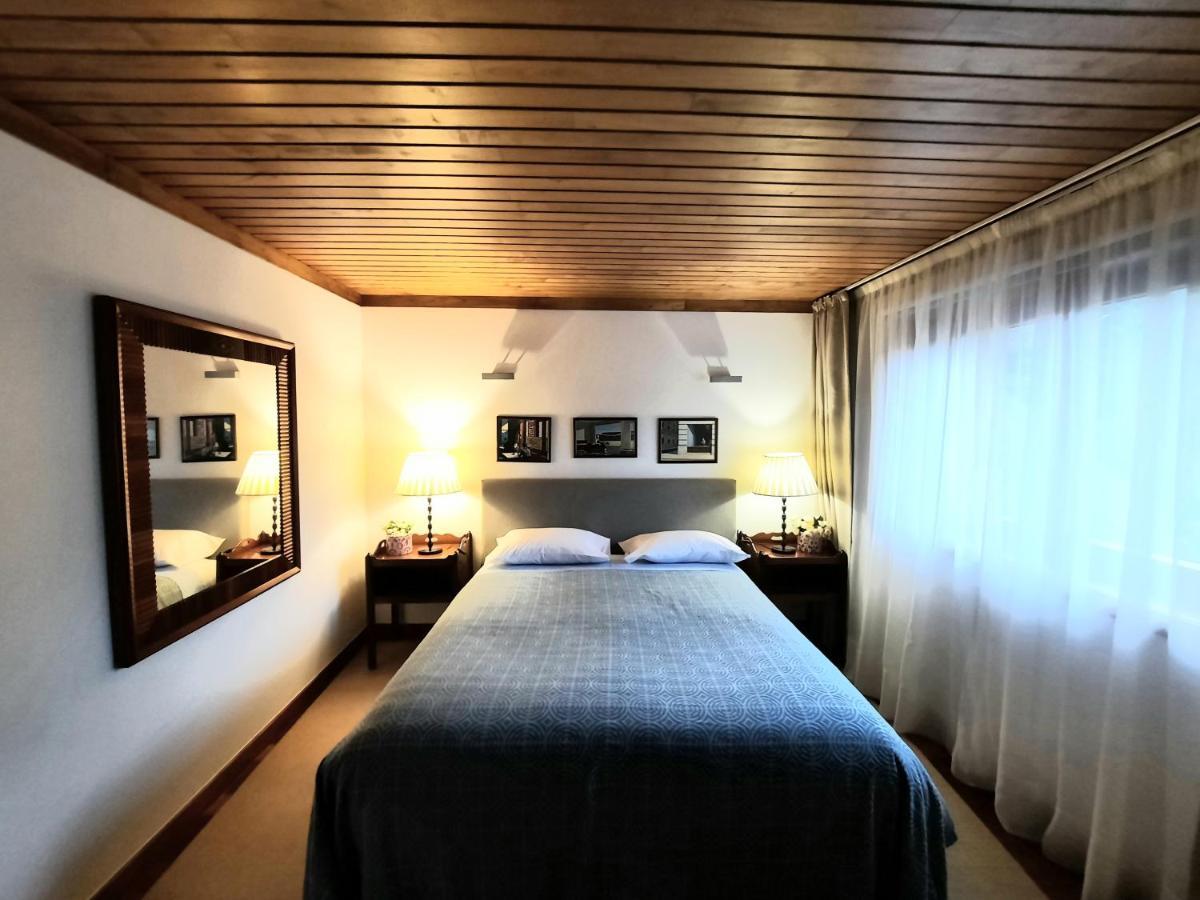 Farm stay Casa Do Penedo - Quinta De Fundevilla Geres